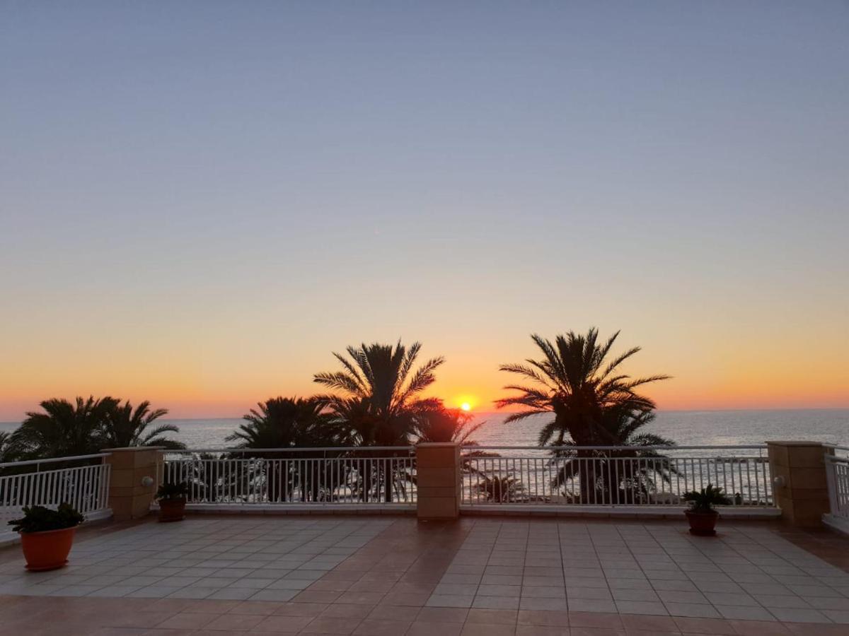 Seaview Sunset Holiday Apartments Paphos Esterno foto